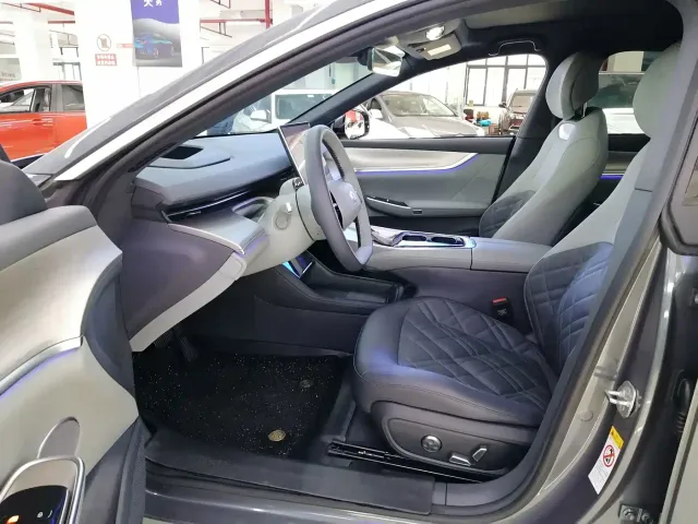 Changan Qiyuan A07 — Фото автомобиля 8