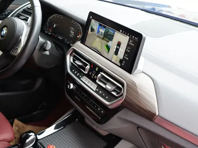 BMW X3 — Фото автомобиля 14