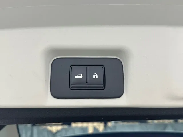 Nissan Ariya — Фото автомобиля 18