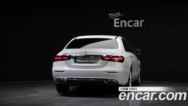 Mercedes-Benz E-Class W213 — Фото автомобиля 4