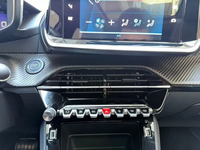 Peugeot 2008 — Фото автомобиля 14