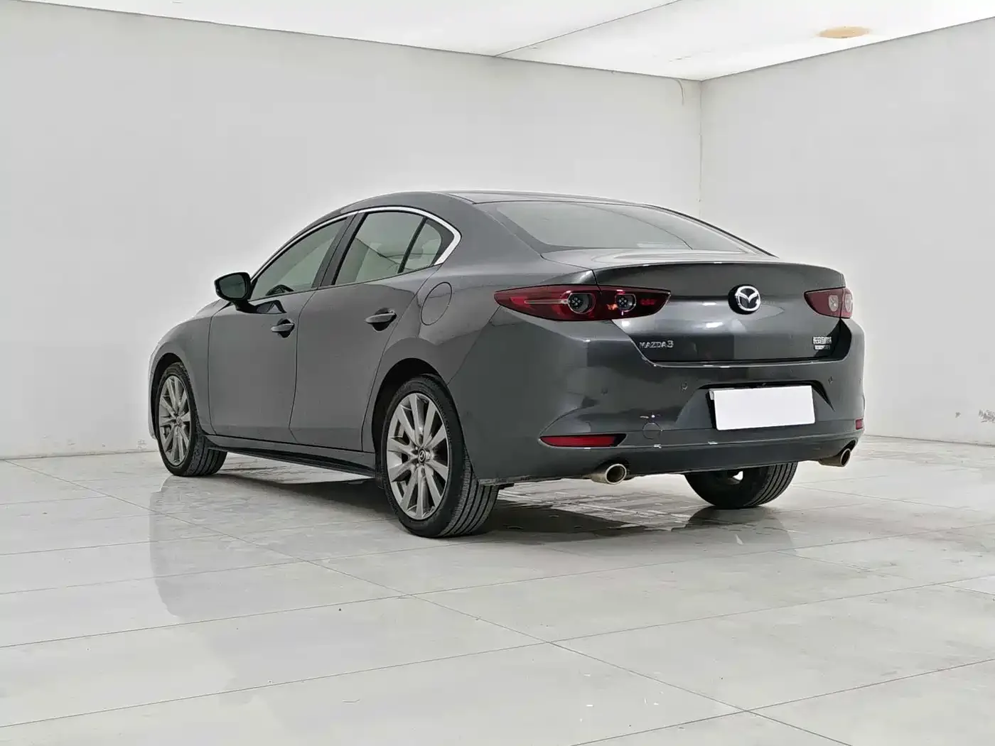 Mazda Mazda3 Axela 2021 2.0L Automatic Quality Elegance — Фото автомобиля 4