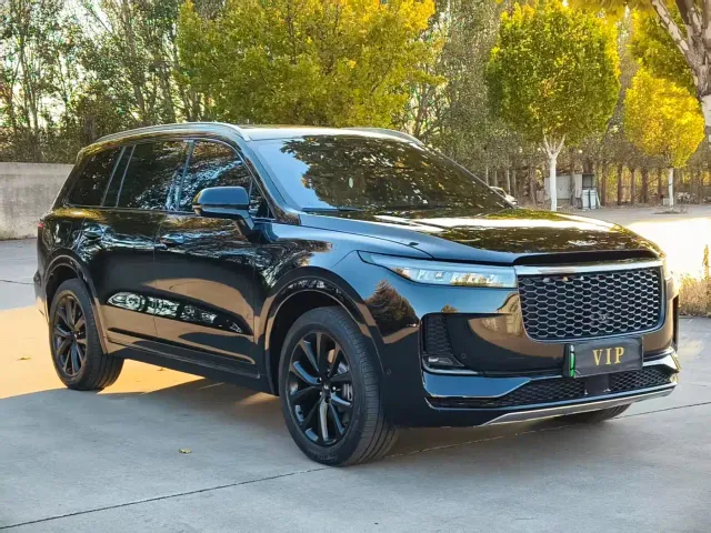 Li Auto ONE — Фото автомобиля 3