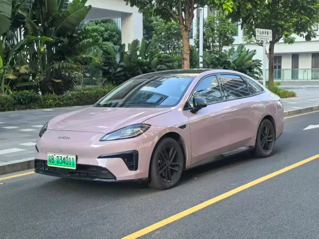 Фотография автомобиля — GAC Aion RT