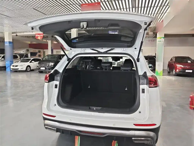 Haval H6 — Фото автомобиля 14