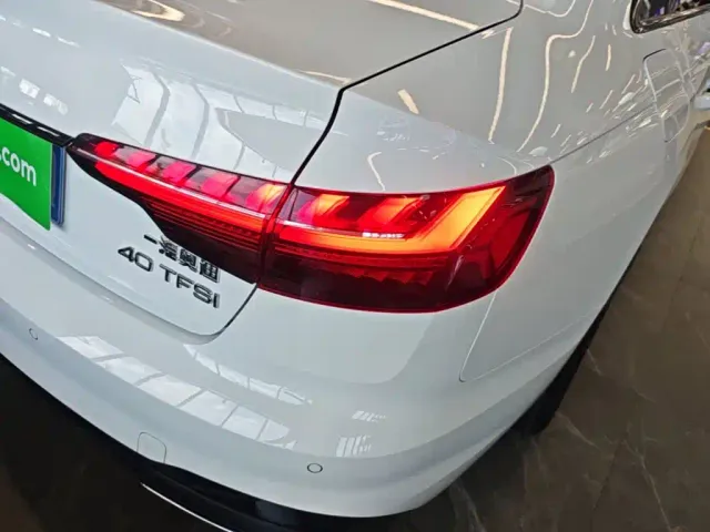 Audi A4L — Фото автомобиля 7