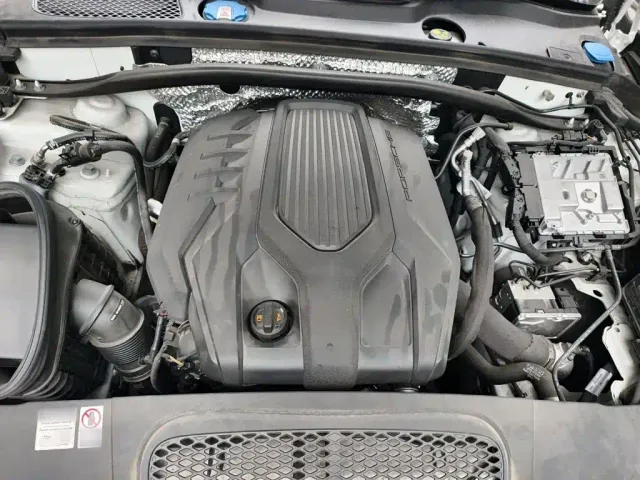 Porsche Macan — Фото автомобиля 16