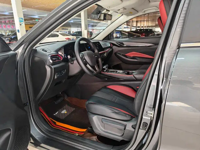 Changan Oushang X5 — Фото автомобиля 7
