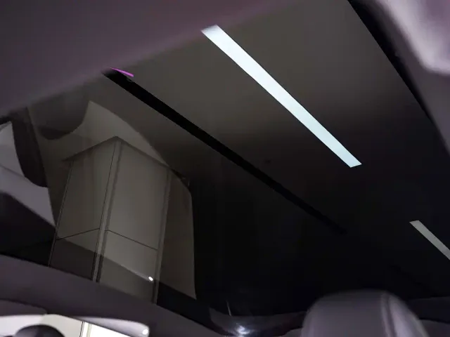 Tesla Model Y — Фото автомобиля 20