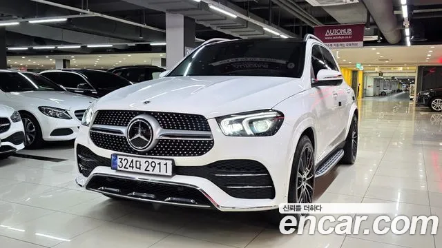 Mercedes-Benz GLE-Class — Фото автомобиля 3