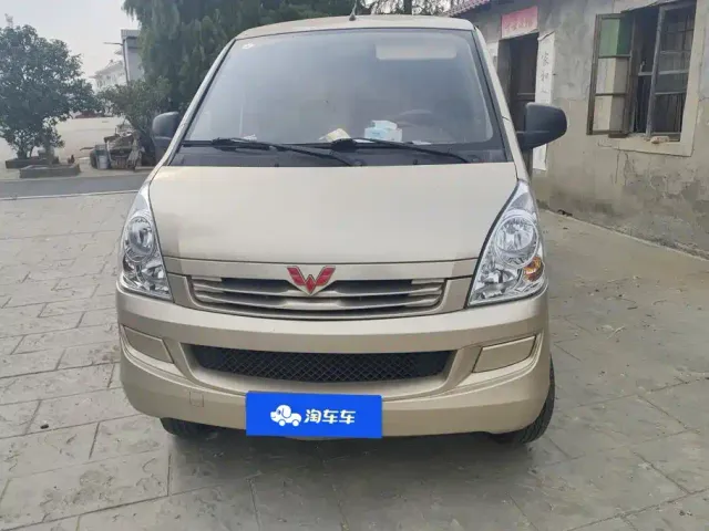 Wuling Rongguang S — Фото автомобиля 2
