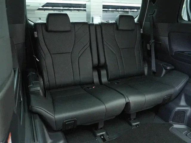 Toyota Vellfire — Фото автомобиля 15