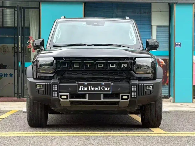 Jetour T2 — Фото автомобиля 2
