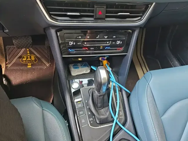 Volkswagen Tharu — Фото автомобиля 15