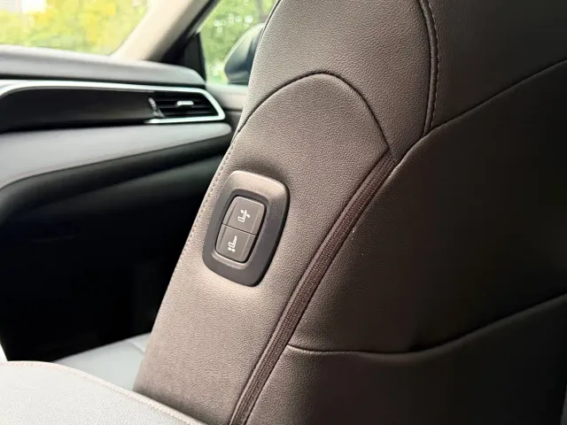 Toyota Camry — Фото автомобиля 15
