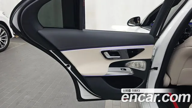 Mercedes-Benz E-Class E-класс W214 — Фото автомобиля 21