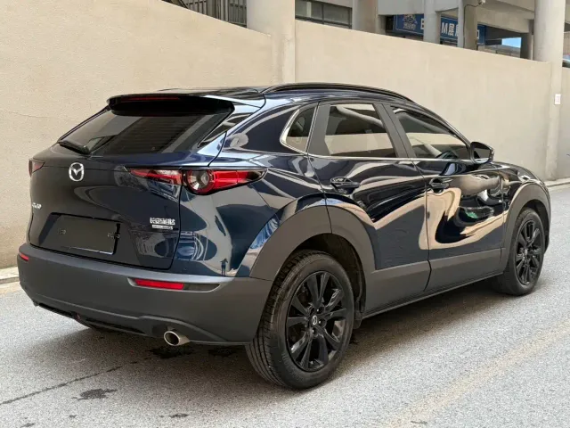 Mazda CX-30 — Фото автомобиля 4
