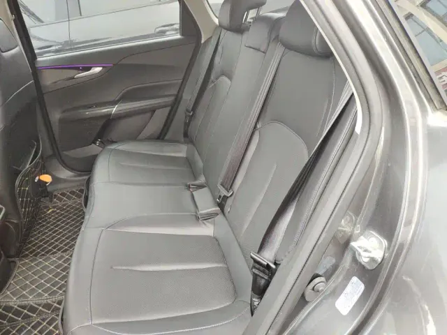 Changan Lamore — Фото автомобиля 12