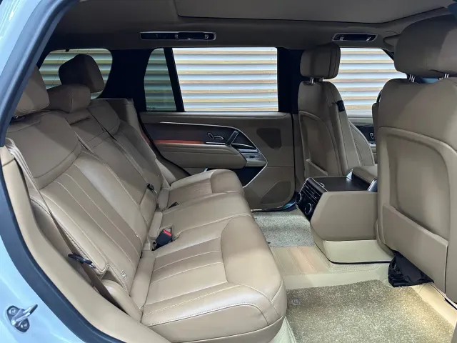 Land Rover Range Rover — Фото автомобиля 11
