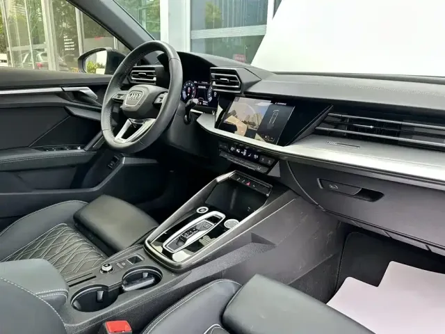 Audi Audi A3 2025 Sportback 35TFSI Flying Premium — Фото автомобиля 20