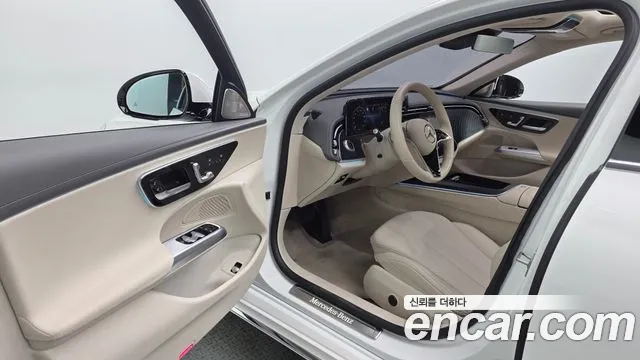 Mercedes-Benz E-Class W214 — Фото автомобиля 15