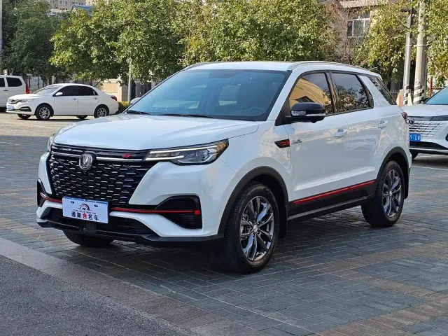 Changan CS55 Plus — Фото автомобиля 3