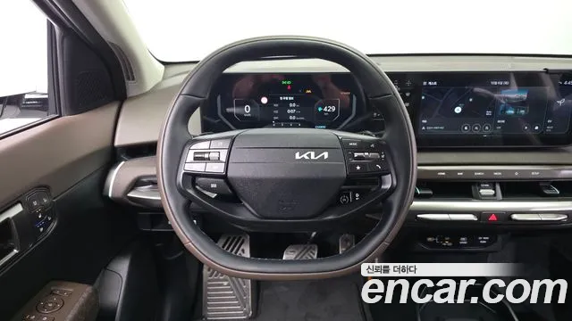 Kia EV4 — Фото автомобиля 19