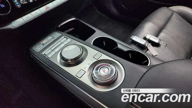 Genesis GV70 Electrified GV70 — Фото автомобиля 9