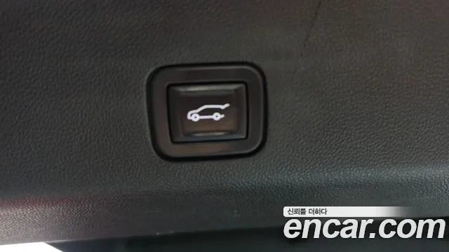 Chevrolet Tahoe — Фото автомобиля 25