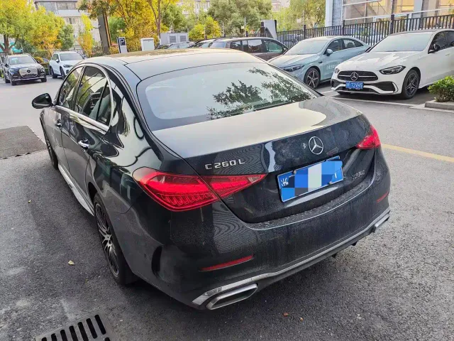 Mercedes-Benz C-Class — Фото автомобиля 3
