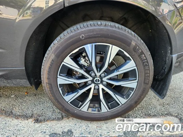 Вольво XC60 — Фото автомобиля 5