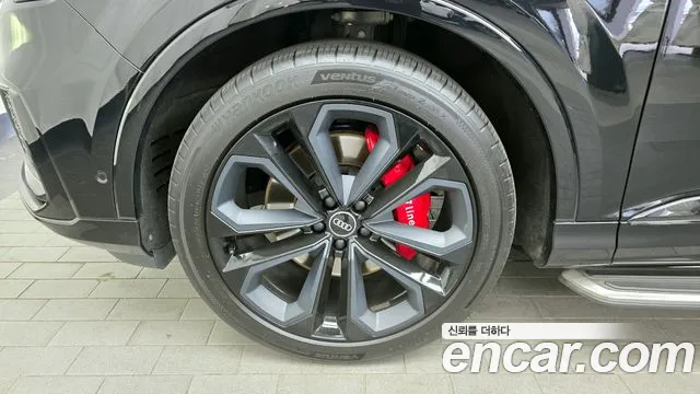 Audi Q7 55 TFSI quattro Premium — Фото автомобиля 5