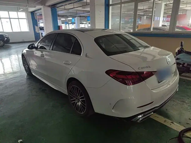 Mercedes-Benz C-Class — Фото автомобиля 4
