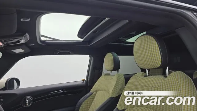Mini Cooper Cooper Resolute Edition — Фото автомобиля 16
