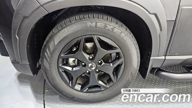 KG_Mobility_Ssangyong Rexton Новый Rexton Sport Khan Дизель 2.2 4WD — Фото автомобиля 5