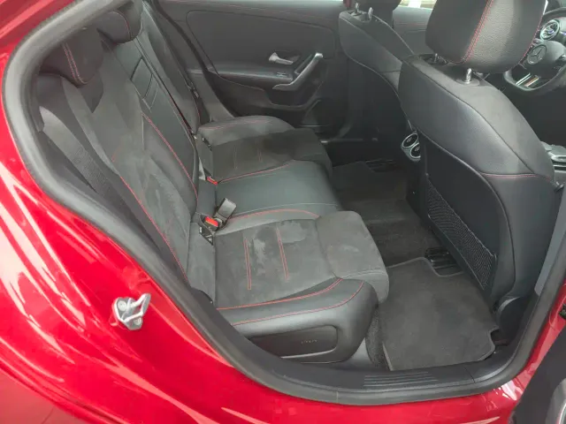 Mercedes-Benz A-Class — Фото автомобиля 10