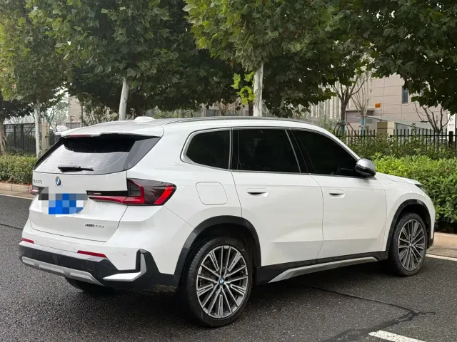 BMW X1 — Фото автомобиля 9