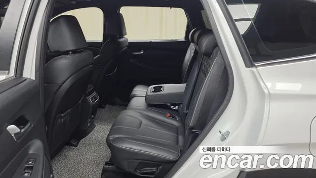 Hyundai Santa Fe New — Фото автомобиля 18