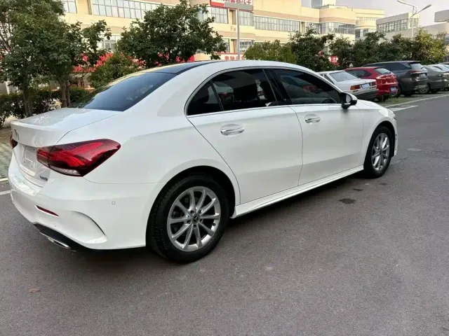 Mercedes-Benz A-Class — Фото автомобиля 7