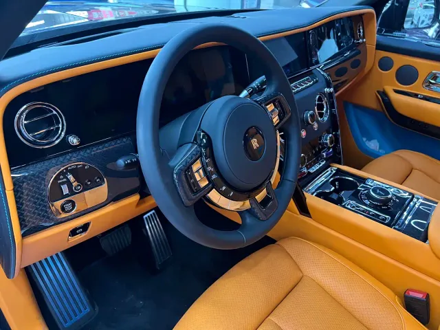 Rolls-Royce Cullinan — Фото автомобиля 7