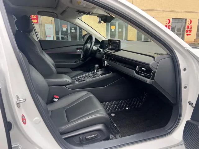 Honda Inspire — Фото автомобиля 7