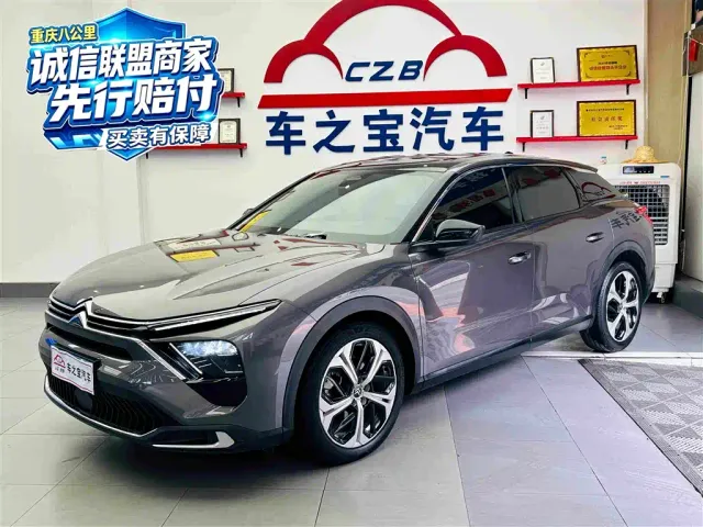Фотография автомобиля — Citroen C5 X