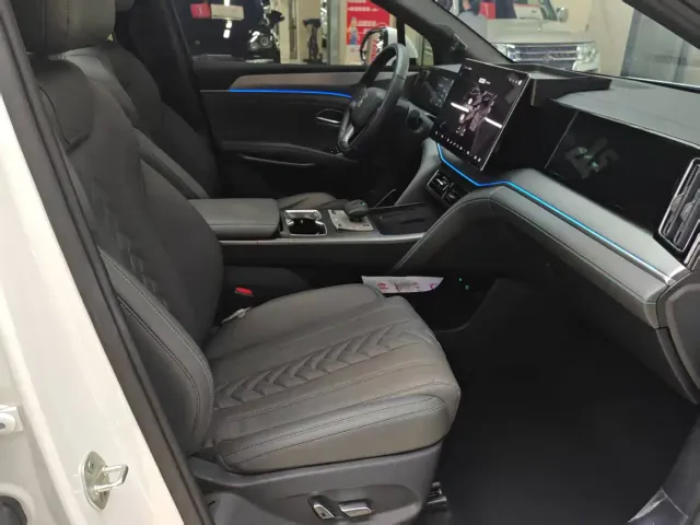 BYD Song L DM-i — Фото автомобиля 20