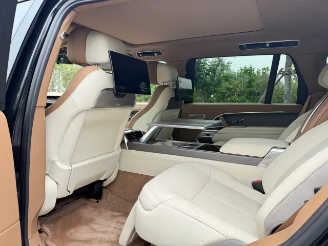 Land Rover Range Rover — Фото автомобиля 9