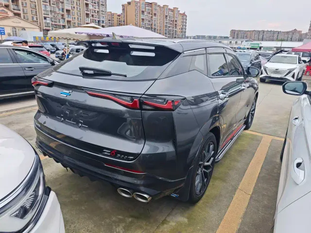 Changan Z6 — Фото автомобиля 16