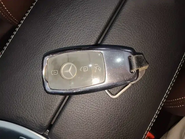 Mercedes-Benz GLC-Class — Фото автомобиля 16
