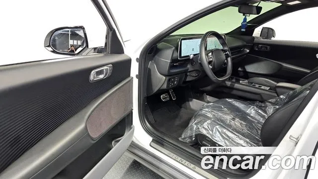 Hyundai Ioniq 6 — Фото автомобиля 10