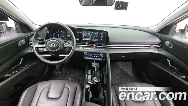 Hyundai Avante CN7 — Фото автомобиля 7