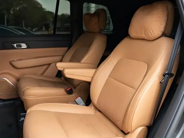 Li Auto ONE — Фото автомобиля 8