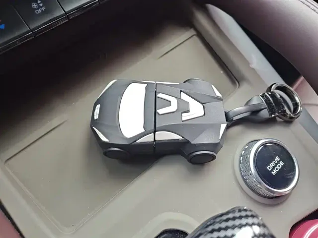 Geely Xingyue L — Фото автомобиля 16